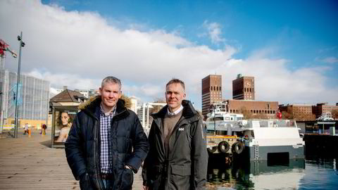 Brynjar Ellingsen (til venstre) og Sigurd Stendal utenfor Fixrates lokaler på Aker Brygge, som Ellingsen omtaler som selskapets «distriktskontor».
