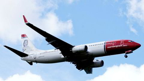 En Boeing 737-800 i nærheten av Gardermoen - et syn passasjerer strandet i California gjerne skulle ha sett.