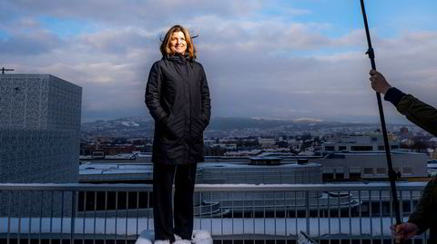 Skattedirektør Nina Schanke Funnemark innrømmer å ha tittet på skattelistene i både riksaviser og lokalaviser, men hun har aldri søkt aktivt på andre.