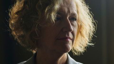 Gudene vet. Uten tro blir livet grått og lite underfullt for Kari Veiteberg. Mye av jobben handler om å få folk til å stille spørsmål, forteller biskopen.