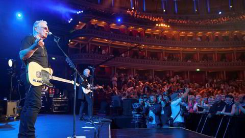 Åge Aleksandersen på scenen i Royal Albert Hall i 2016.