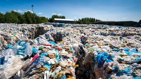 Å vise til hvor stor andel av plasten som er resirkulert uten å kunne dokumentere dette, er et vanlig eksempel på grønnvasking, skriver Anne Therese Gullberg.