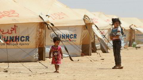 EU vurderer flyktningleirer utenfor Europa. Her fra en FN-leir for syriske flyktninger i Mafraq i Jordan.