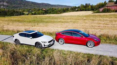 Tesla Model 3 var bestselger i fjor, og har nå fått en konkurrent i Polestar 2.