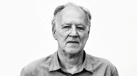 Ekte Werner. Bindsterke verk er skrevet om Werner Herzogs virkelighetshåndtering på film. Også i høstens dokumentar «Meeting Gorbachev» slår den prisbelønnede tyskeren et slag for «poetisk, ekstatisk sannhet».