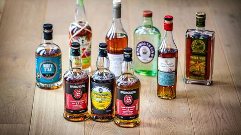 Eksklusive flasker med whisky, konjakk, rom og gin i Vinmonopolets spesialslipp.