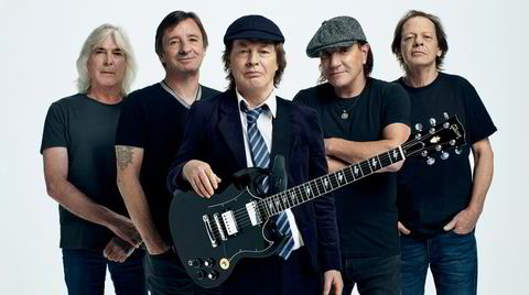 G'day mate! AC/DC i 2020: Cliff Williams (fra venstre), Phil Rudd, Angus Young, Brian Johnson og Stevie Young.