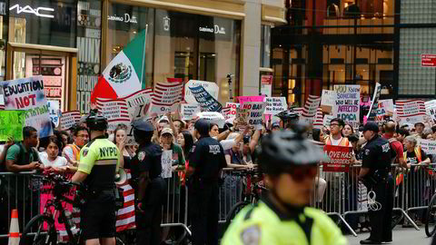 Demonstrasjoner i nærheten av Trump Tower på Manhattan i New York denne uken.