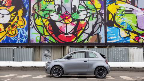 Markedets definitivt søteste bil: Fiat 500 kabriolet.