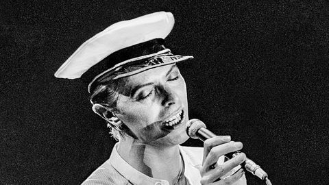 David Bowies første konsert i Norge var i Ekeberghallen i 1978, og den blir beskrevet med tindrende øyne i den store fanboken «Ziggy Stardust kom aldri til Norge».