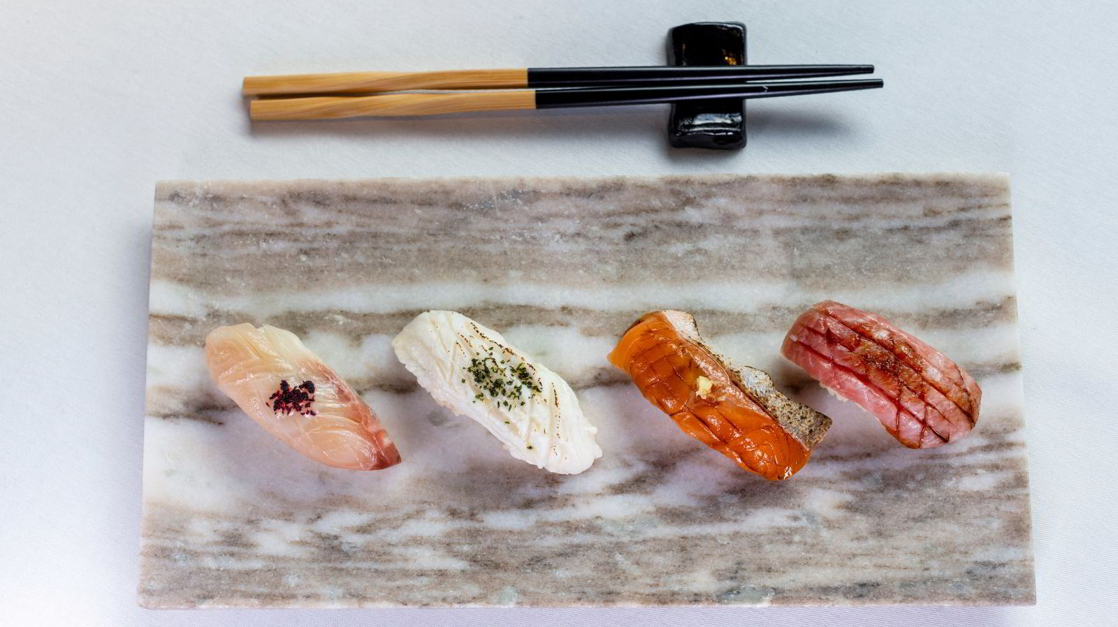 Surr og sushi