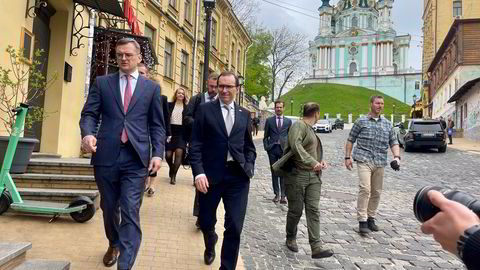 Utenriksminister Espen Barth Eide sammen med Ukrainas utenriksminister Dmytro Kuleba i Kyiv sist uke.