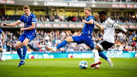 Når Rosenborg møter Sandefjord på Lerkendal den 16. mai, tjener Rosenborg én million kroner ekstra, skriver Alex Krumer og Hallgeir Gammelsæter. Her fra 16. mai-kampen på Lerkendal i 2019, mot Haugesund (0-2).