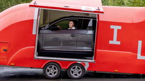 Askeladden inntar bruktbilbransjen med en digital tjeneste hvor man bestiller bilen på nett og får den levert hjem. Kristian Melchior leder det nye Askeladden-selskapet Rebil.