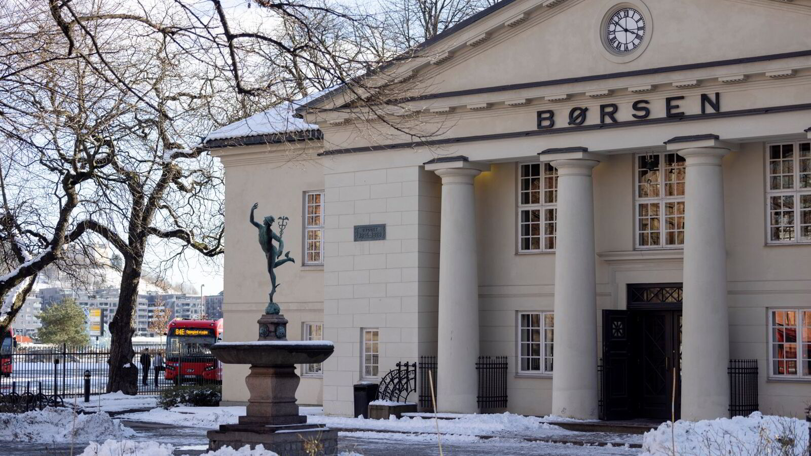 Lettelse på Oslo Børs etter dramatisk uke