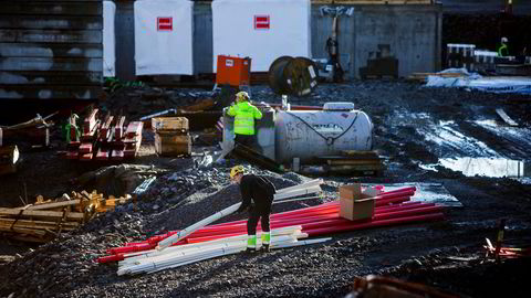 Mangelen på arbeidskraft kan ikke løses med penger, skriver Erna Solberg.
