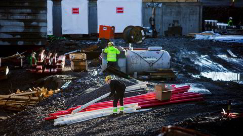 Mangelen på arbeidskraft kan ikke løses med penger, skriver Erna Solberg.