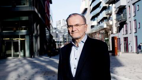 – Kronekursen er et varsko for norske myndigheter, sier professor emeritus Knut Anton Mork.