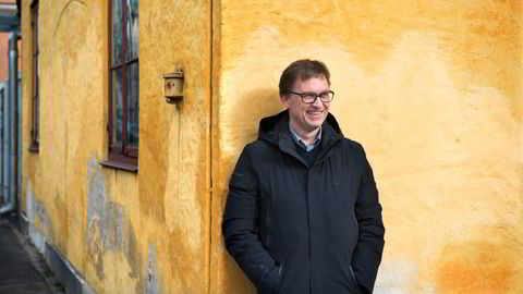 Norlandia-gründer Kristian Adolfsen venter to år med å flytte til «Norges svar på Monaco», Bø i Vesterålen.