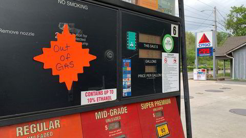 En tom-for-gass lapp på en gasstasjon i Nord-Carolina etter at Colonial Pipeline ble hacket 11. mai.