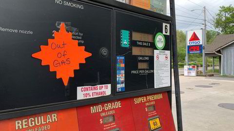 En tom-for-gass lapp på en gasstasjon i Nord-Carolina etter at Colonial Pipeline ble hacket 11. mai.