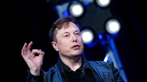 Administrerende direktør Elon Musk i Eebilprodusenten Tesla ønsker ikke å ta imot nye ordrer fra europeiske kunder fremover, etter stor pågang.