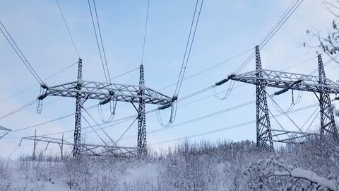 Norsk forsyningssikkerhet er i hovedsak avhengig av vind, nedbør, temperatur og importkapasitet, skriver Helge Håland.