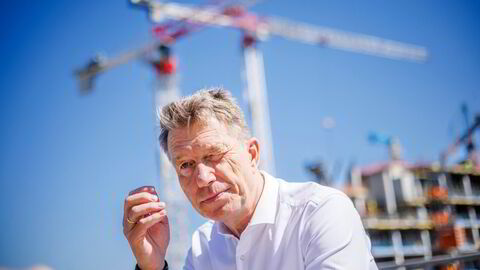 Da Terje Aasland ble energiminister for to år siden, trodde han ikke havbunnsmineraler skulle bli en så viktig sak. Men så har verden hardnet ytterligere til.