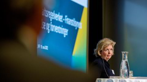 Avdelingsdirektør Anne Merethe Bellamy og Finanstilsynet har funnet 5667 egenhandler hos investoren, på samlet nær 5,2 milliarder kroner.