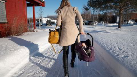 Styremedlemmer kan ikke holdes ansvarlig for beslutninger de ikke har deltatt i, skriver Hedvig Bugge Reiersen i sitt svar til Cecilie Arnemo Åsmul (bildet), som er daglig leder i NØK Fornybar, sivilingeniør og trebarnsmor med flere styreverv.