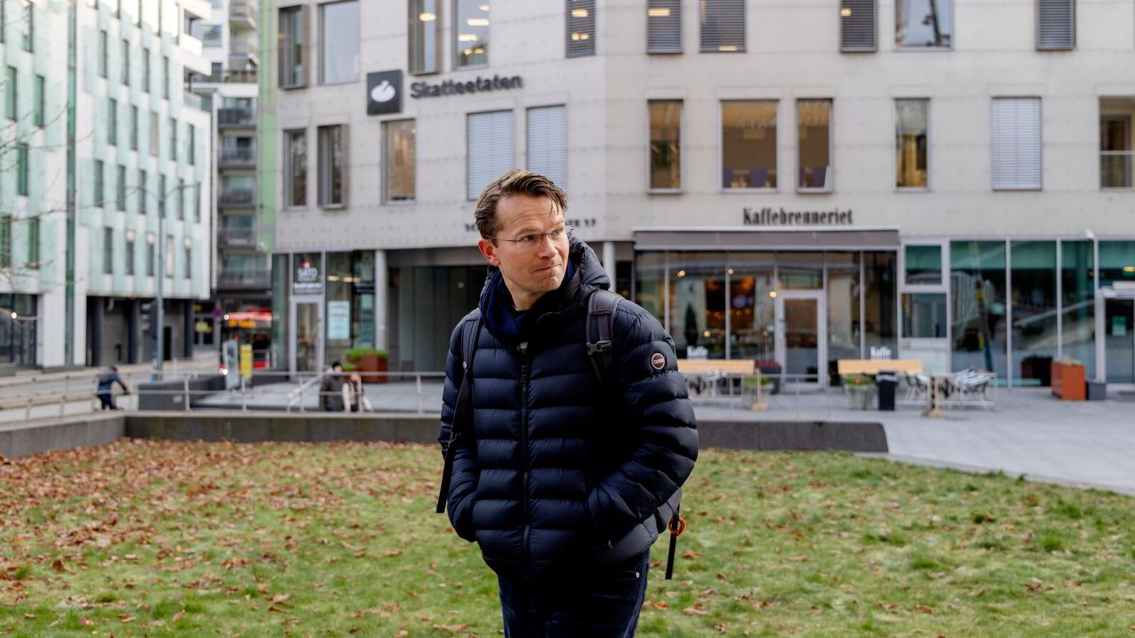 Martin Bech Holte bør trekke boken «Alternativt statsbudsjett»