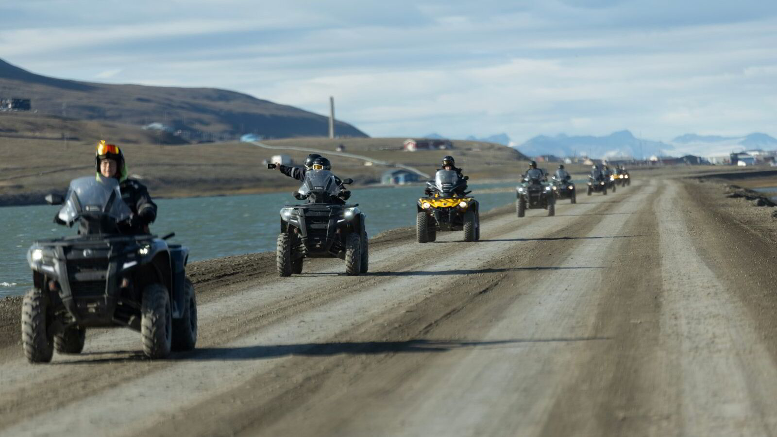 Staten ønsker ikke vekst på Svalbard: – Fullproppet med master- og doktorgrader