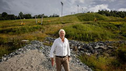 Styreleder Knut Styrvold i Kirkerudbakken skisenter i Bærum frykter at senteret må holdes stengt.