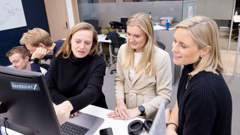 Trym Nilsen (fra venstre), Jan-Tore Horn, Ingvild Lyckander, Helene Margrethe Bøhler og Hilde Kristin Njøten utgjør mer enn halvparten av de ansatte i Vind. Alle har bakgrunn fra Spacemaker.