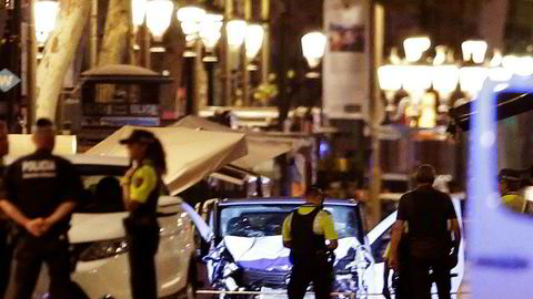 Dette er varebilen som skal ha drept 13 personer og såret rundt 100 personer i Barcelona torsdag kveld.