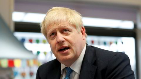 Statsminister Boris Johnson kjemper til siste slutt for å få Storbritannia ut av EU.