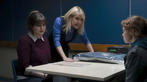 Alison «Tosh» McIntosh (Alison O'Donnell, til venstre) får selskap av London-etterforskeren Ruth Calder (Ashley Jensen) i den nye sesongen av «Shetland».