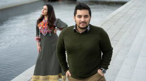 Haseeb Rahimi grunnla Laman Clothing sammen med sin søster. De planla internasjonal storsatsing, men så kom Taliban. I bakgrunnen Saba Katawazai i klær fra Laman.