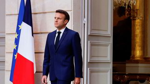 Frankrikes president Emmanuel Macron ankommer innsettelsesseremonien.