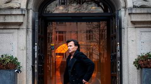 Petter A. Stordalen, her utenfor hovedkvarteret til Strawberry-konsernet, har for første gang latt hovedbankforbindelsen DNB ta pant i hans norske hotelldriftsselskaper.