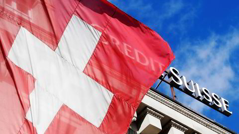 Lekkede dokumenter fra Credit Suisse viser at flere av bankens kunder har vært involvert i tortur, smugling, hvitvasking og korrupsjon, skriver artikkelforfatterne.
