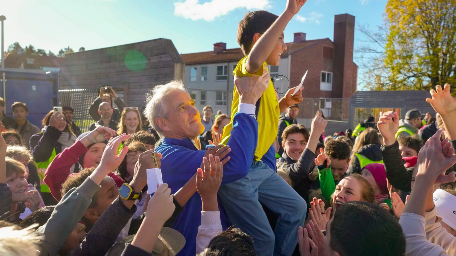 Nedlegger skole – stenger for internasjonal kompetanse