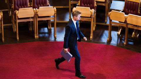 Bent Høie under spontanspørretimen i Stortinget.