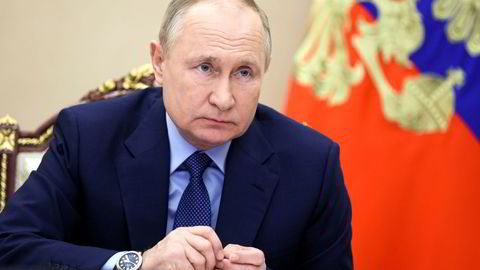 Forholdet mellom Russland og Vesten er like ille som i den kalde krigen, skriver artikkelforfatteren. Russlands president Vladimir Putin tester vestlige reaksjoner.