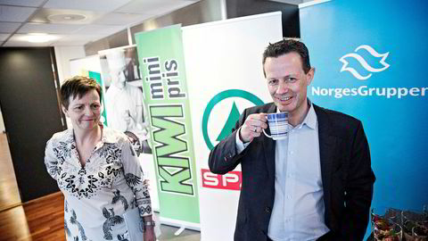 Konsernsjef Runar Hollevik og finansdirektør Mette Lier leder en pengemaskin. I fjor fikk Norgesgruppen et overskudd på over tre milliarder kroner. Her fra presentasjon av årsrapporten i fjor.