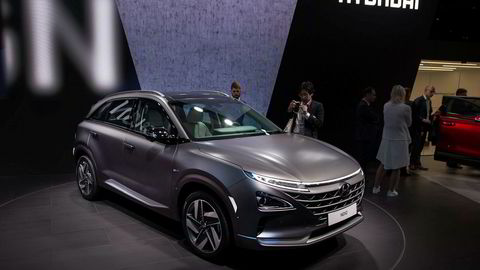 Hyundai Nexo er én av to hydrogenbiler på det norske markedet. Her under bilens premiere i Geneve i mars i år.