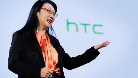 HTCs toppsjef og styreleder Cher Wang må konstatere at aksjekursen har falt nesten 25 prosent på to uker. Foto: Eduardo Munoz, Reuters/NTB Scanpix