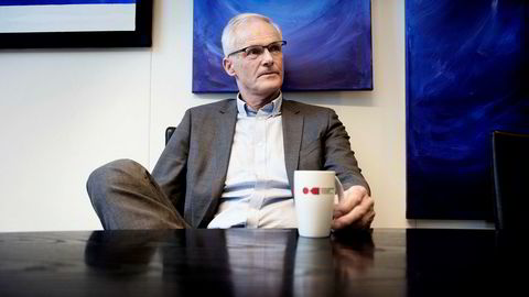 Direktør Lars Sørgard i Konkurransetilsynet mener dab-omleggingen har gitt NRK, P4 og Radio Norge anledning til å kjøpe seg fri fra konkurranse.