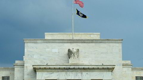Verdens mektigste sentralbank, Federal Reserve, her avbildet ved Federal Reserve Building i USAs hovedstad Washington, D.C påvirker verdens obligasjonsmarkeder med sin rentesetting.