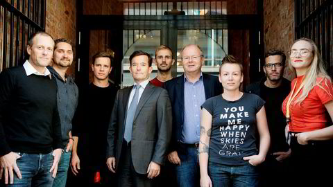 Opprørsgründerne Frode Eilertsen (fra venstre), Karl Alveng Munthe- Kaas, Tobias Bæck, Trond Riiber Knudsen, Andreas Hordvei Mjåset, Tor Jakob Ramsøy, Anita Schjøll Brede, Andreas Thorsheim og Lauga Oskarsdottir gikk tidligere i høst til angrep på regjeringens gründerpolitikk.